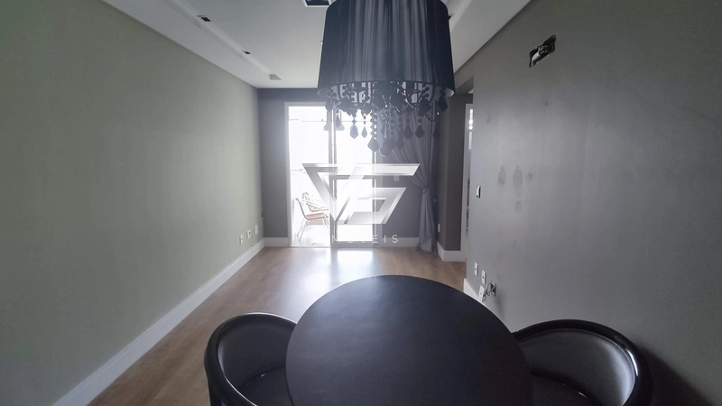 Oportunidade - Apartamento andar alto vista mar semimobiliado: 8ª foto da galeria de imagens do imóvel