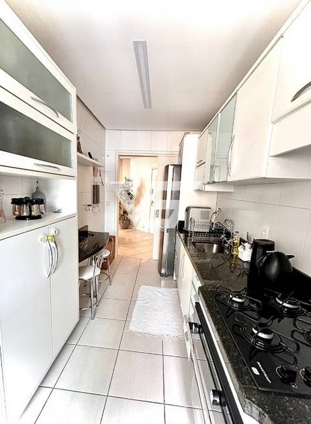 Ótimo Apartamento de 3 Dormitórios a poucos metros da Beira Mar Norte: 10ª foto da galeria de imagens do imóvel