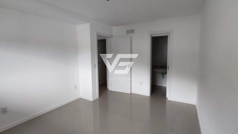 APARTAMENTO DUPLEX NOVO TRINDADE DE 3 DORMITÓRIOS 3 VAGAS + HOBYBOX: 11ª foto da galeria de imagens do imóvel