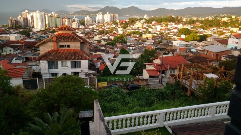 TERRENO COM VISTA PANORÂMICA 700M DA AVENIDA BEIRA MAR NORTE: 3ª foto da galeria de imagens do imóvel