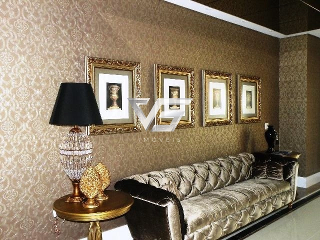 LINDO APARTAMENTO SEMIMOBILIADO 3 SUÍTES 3 VAGAS FRENTE MAR MEIA PRAIA: 12ª foto da galeria de imagens do imóvel
