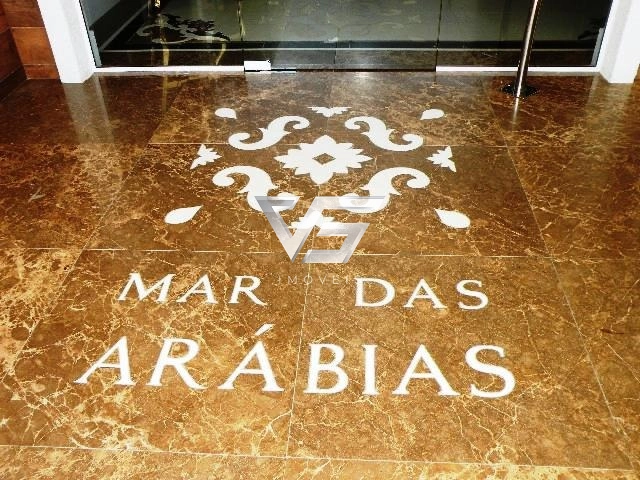LINDO APARTAMENTO SEMIMOBILIADO 3 SUÍTES 3 VAGAS FRENTE MAR MEIA PRAIA: 36ª foto da galeria de imagens do imóvel