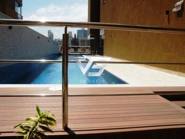 LINDO APARTAMENTO SEMIMOBILIADO 3 SUÍTES 3 VAGAS FRENTE MAR MEIA PRAIA: 30ª foto da galeria de imagens do imóvel