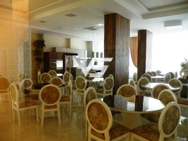 LINDO APARTAMENTO SEMIMOBILIADO 3 SUÍTES 3 VAGAS FRENTE MAR MEIA PRAIA: 34ª foto da galeria de imagens do imóvel