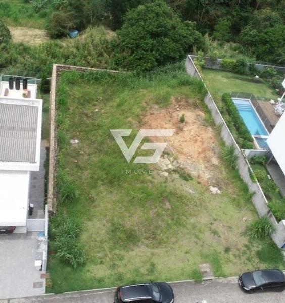 Terreno em Condomínio Fechado no Itacorubi com 711m²: 3ª foto da galeria de imagens do imóvel