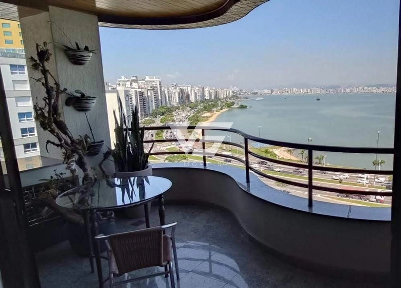 APARTAMENTO BEIRA MAR NORTE 4 SUÍTES COM VISTA MAR: 2ª foto da galeria de imagens do imóvel