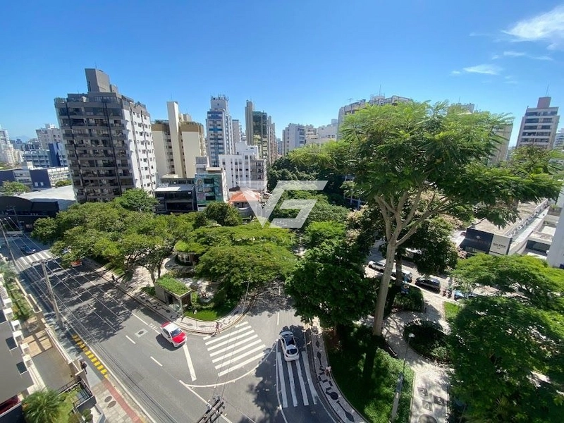 Apartamento de 3 dormitórios sendo 1 suíte com dependência no Centro: 9ª foto da galeria de imagens do imóvel