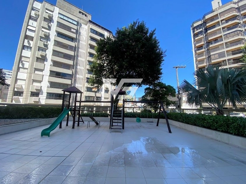 Apartamento de 3 dormitórios sendo 1 suíte com dependência no Centro: 15ª foto da galeria de imagens do imóvel