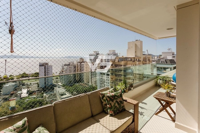 Apartamento à venda com 3 dormitórios, no Centro, em Florianópolis.: 16ª foto da galeria de imagens do imóvel
