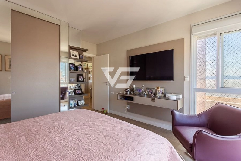 Apartamento à venda com 3 dormitórios, no Centro, em Florianópolis.: 15ª foto da galeria de imagens do imóvel