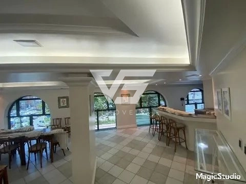 Localizado em região privilegiada, a uma quadra da Av. Beira Mar Norte: 38ª foto da galeria de imagens do imóvel