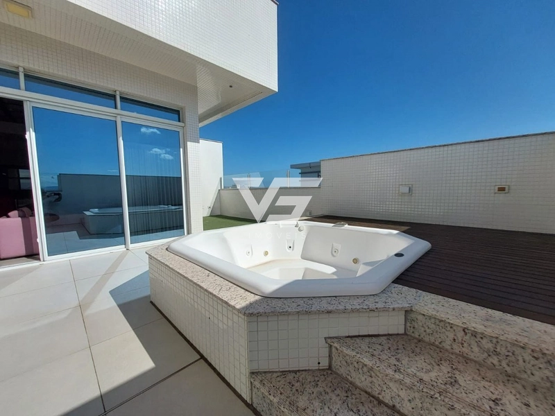 COBERTURA COM 250M² PRIVATIVOS VISTA MAR BEIRA MAR CONTINENTAL: 2ª foto da galeria de imagens do imóvel