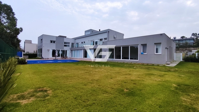 VIVÁ RESIDENCE ALTO PADRÃO E ESTILO CONTEMPORÂNEO: 28ª foto da galeria de imagens do imóvel