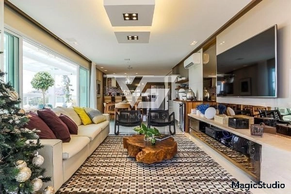 COBERTURA ALTO PADRÃO BEIRA MAR NORTE: 2ª foto da galeria de imagens do imóvel