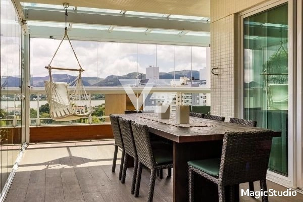 COBERTURA ALTO PADRÃO BEIRA MAR NORTE: 1ª foto da galeria de imagens do imóvel