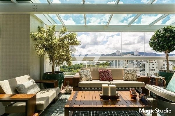 COBERTURA ALTO PADRÃO BEIRA MAR NORTE: 23ª foto da galeria de imagens do imóvel
