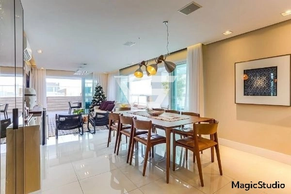 COBERTURA ALTO PADRÃO BEIRA MAR NORTE: 16ª foto da galeria de imagens do imóvel