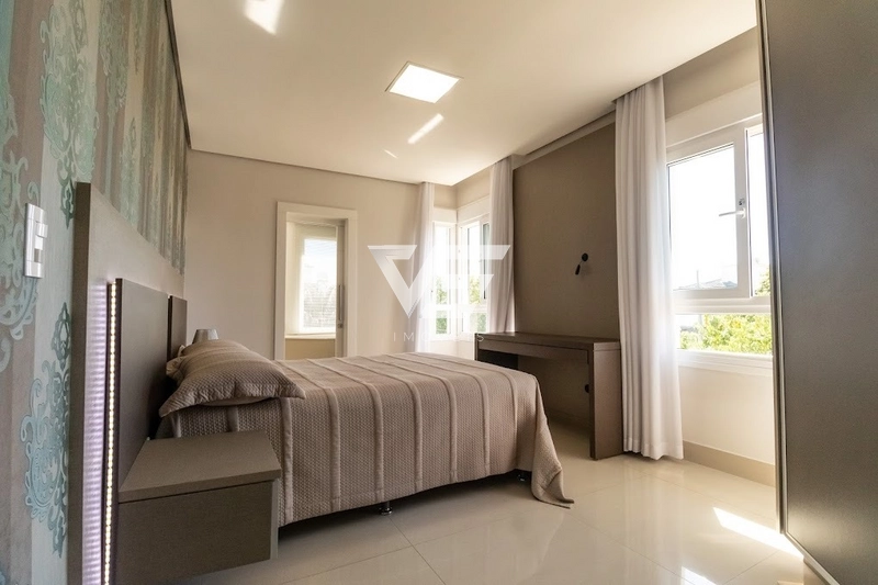 CASA JURERÊ INTERNACIONAL 4 SUÍTES 4 VAGAS: 28ª foto da galeria de imagens do imóvel