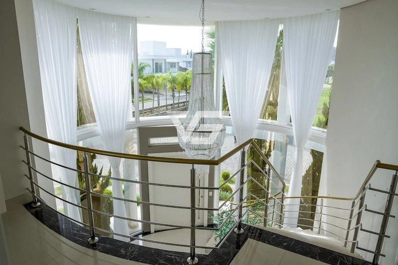 CASA JURERÊ INTERNACIONAL 4 SUÍTES 4 VAGAS: 18ª foto da galeria de imagens do imóvel
