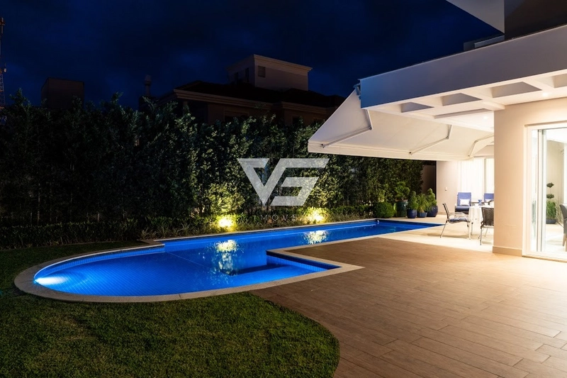 CASA JURERÊ INTERNACIONAL 4 SUÍTES 4 VAGAS: 37ª foto da galeria de imagens do imóvel