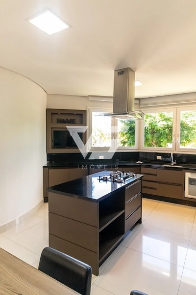 CASA JURERÊ INTERNACIONAL 4 SUÍTES 4 VAGAS: 15ª foto da galeria de imagens do imóvel