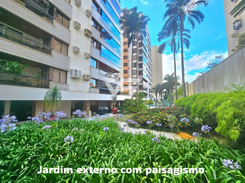 APARTAMENTO ALTO PADRÃO MOBILIADO DECORADO CENTRO DE FLORIANÓPOLIS: 20ª foto da galeria de imagens do imóvel