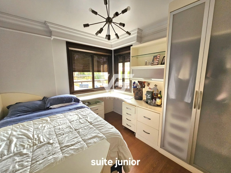 APARTAMENTO ALTO PADRÃO MOBILIADO DECORADO CENTRO DE FLORIANÓPOLIS: 11ª foto da galeria de imagens do imóvel