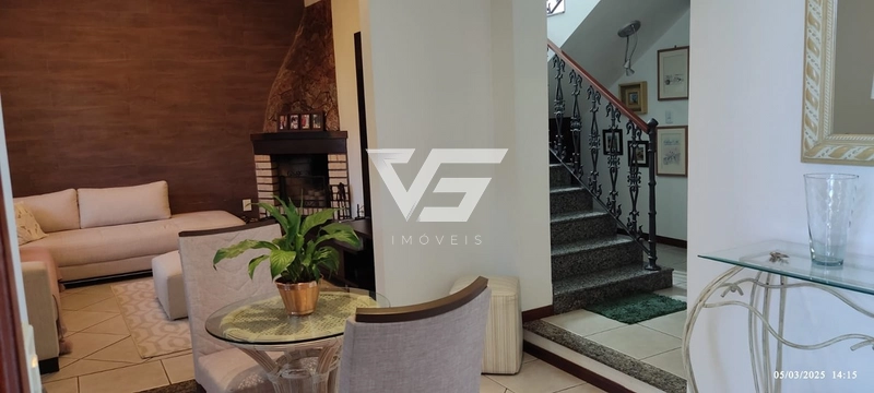 Residência com excelente conservação com 280m privativos em São José: 8ª foto da galeria de imagens do imóvel