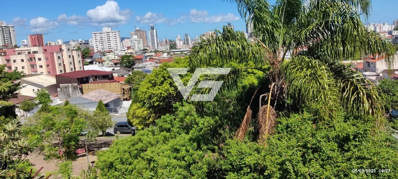 Residência com excelente conservação com 280m privativos em São José: 18ª foto da galeria de imagens do imóvel