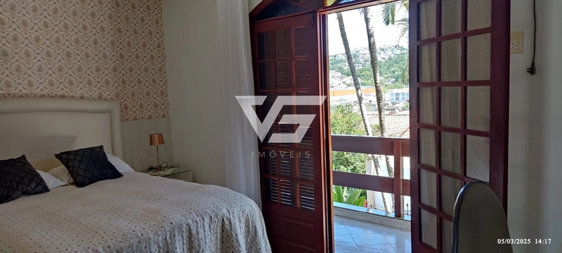 Residência com excelente conservação com 280m privativos em São José: 31ª foto da galeria de imagens do imóvel