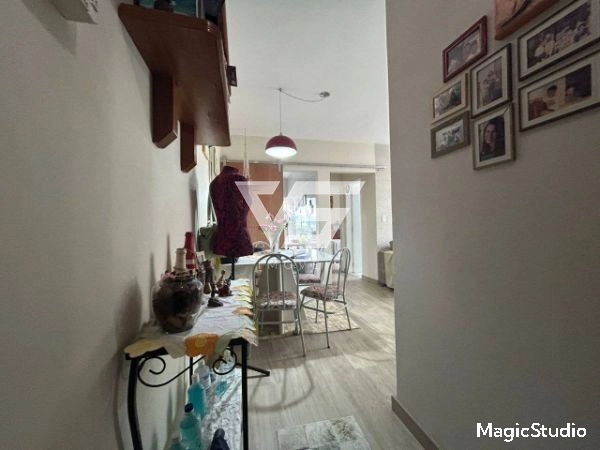 APARTAMENTO SEMI MOBILIADO LINDO DE 1 DORMITÓRIO: 3ª foto da galeria de imagens do imóvel