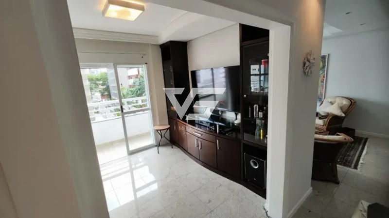 AMPLO APARTAMENTO 3 DORMITÓRIOS SENDO 2 SUÍTES CENTRO FLORIANÓPOLIS: 13ª foto da galeria de imagens do imóvel