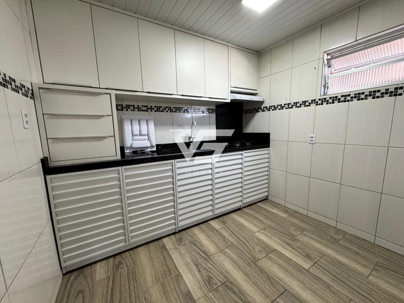 APARTAMENTO TOTALMENTE REFORMADO DE 3 DORMITÓRIOS COM 1 VAGA BARREIROS: 2ª foto da galeria de imagens do imóvel