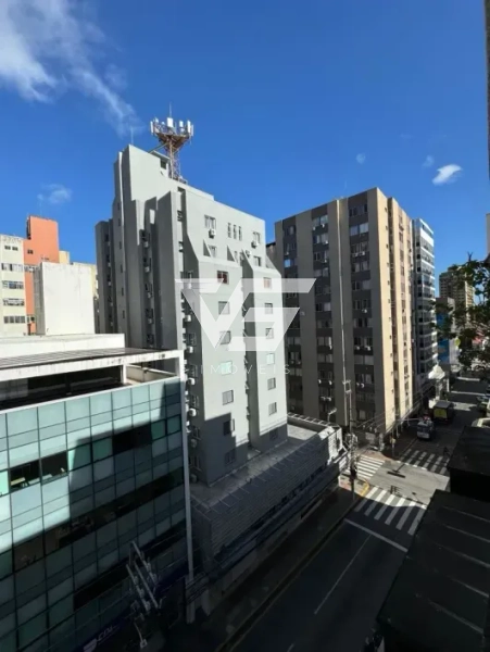 APARTAMENTO DE 1 DORMITÓRIO REFORMADO COM 1 VAGA CENTRO FLORIANÓPOLIS: 19ª foto da galeria de imagens do imóvel