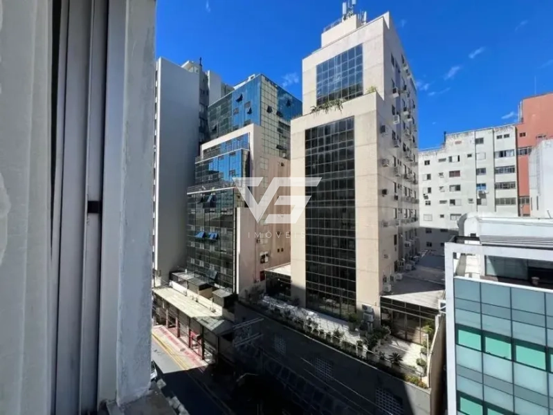 APARTAMENTO DE 1 DORMITÓRIO REFORMADO COM 1 VAGA CENTRO FLORIANÓPOLIS: 20ª foto da galeria de imagens do imóvel