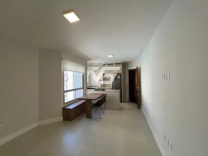 APARTAMENTO DE 1 DORMITÓRIO REFORMADO COM 1 VAGA CENTRO FLORIANÓPOLIS: 14ª foto da galeria de imagens do imóvel