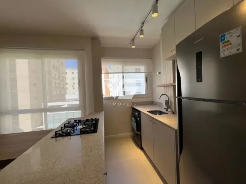 APARTAMENTO DE 1 DORMITÓRIO REFORMADO COM 1 VAGA CENTRO FLORIANÓPOLIS: 6ª foto da galeria de imagens do imóvel