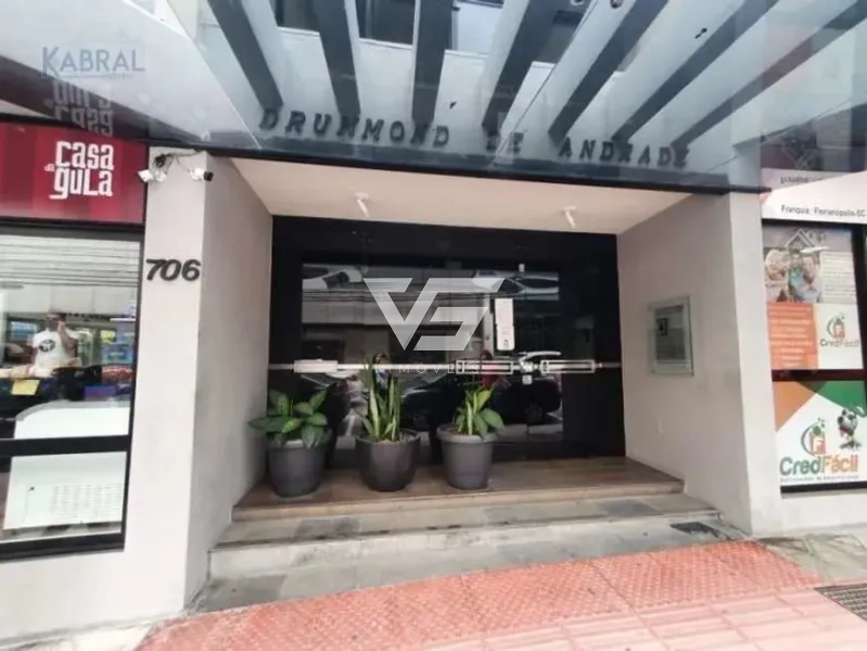 APARTAMENTO DE 1 DORMITÓRIO REFORMADO COM 1 VAGA CENTRO FLORIANÓPOLIS: 21ª foto da galeria de imagens do imóvel