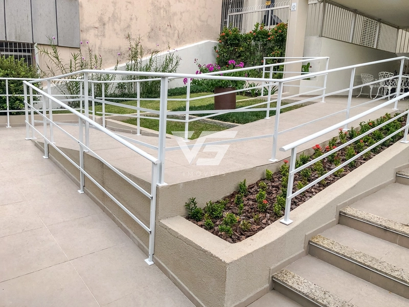 APARTAMENTO SEMI MOBILIADO DE 3 DORMITÓRIOS NO CENTRO DE FLORIANÓPOLIS: 33ª foto da galeria de imagens do imóvel