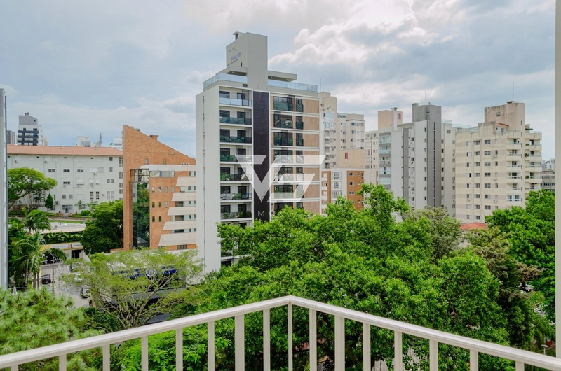 APARTAMENTO SEMI MOBILIADO DE 3 DORMITÓRIOS NO CENTRO DE FLORIANÓPOLIS: 3ª foto da galeria de imagens do imóvel