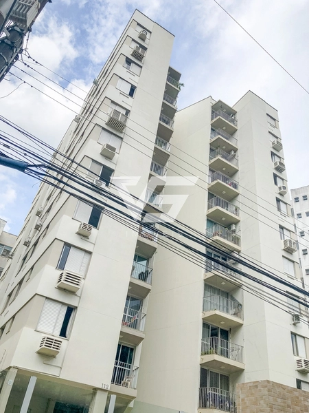 APARTAMENTO SEMI MOBILIADO DE 3 DORMITÓRIOS NO CENTRO DE FLORIANÓPOLIS: 35ª foto da galeria de imagens do imóvel