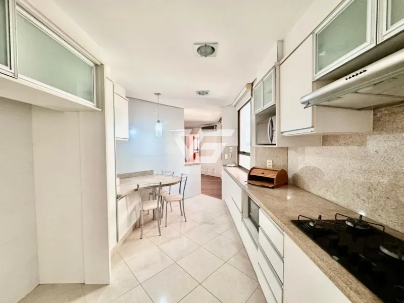 APARTAMENTO COM 206M² BEIRA MAR NORTE FRENTE MAR: 9ª foto da galeria de imagens do imóvel