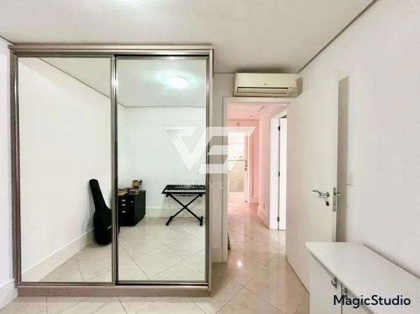APARTAMENTO COM 206M² BEIRA MAR NORTE FRENTE MAR: 17ª foto da galeria de imagens do imóvel