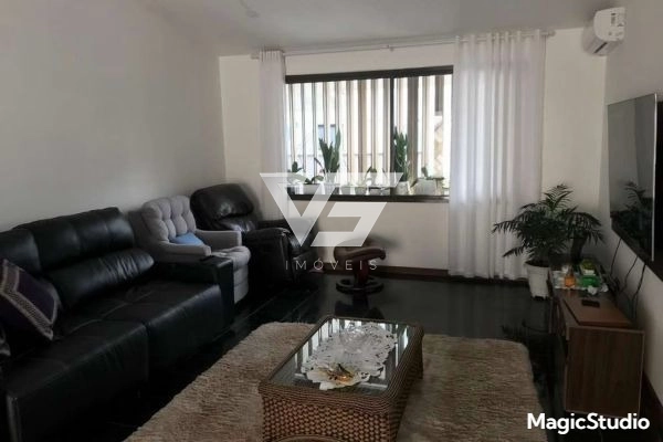 CASA NO CENTRO DE FLORIANOPOLIS COM 445 M² PRIVATIVOS 4 VAGAS GARAGEM: 3ª foto da galeria de imagens do imóvel