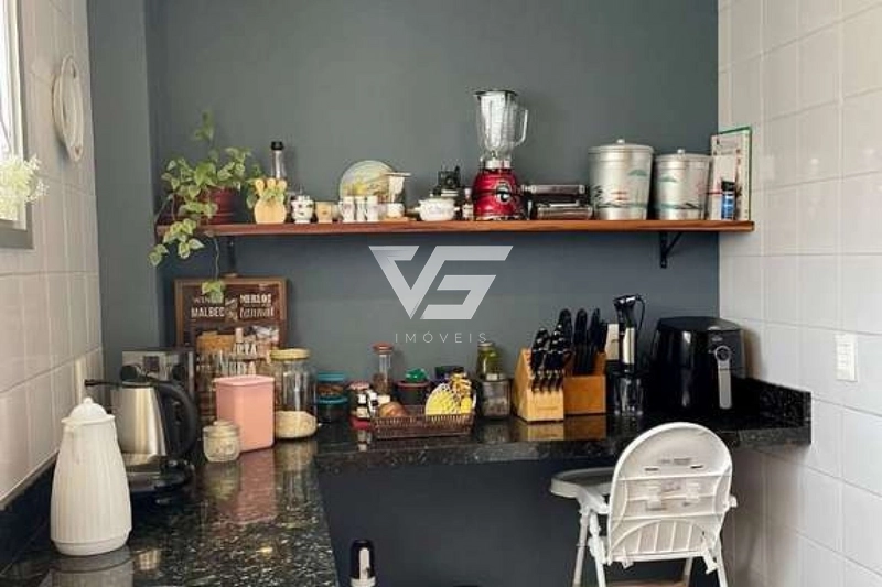 APARTAMENTO DUPLEX NO CENTRO SEMIMOBILIADO COM 1 VAGA: 21ª foto da galeria de imagens do imóvel