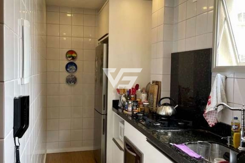 APARTAMENTO DUPLEX NO CENTRO SEMIMOBILIADO COM 1 VAGA: 18ª foto da galeria de imagens do imóvel