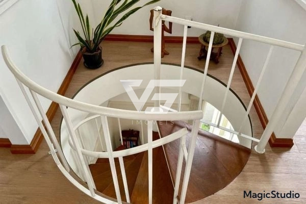 APARTAMENTO DUPLEX NO CENTRO SEMIMOBILIADO COM 1 VAGA: 14ª foto da galeria de imagens do imóvel
