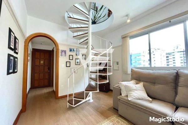 APARTAMENTO DUPLEX NO CENTRO SEMIMOBILIADO COM 1 VAGA: 16ª foto da galeria de imagens do imóvel