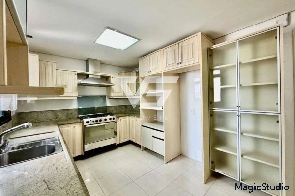 AMPLO APARTAMENTO CENTRO FLORIPA 4 DORMITÓRIOS (3 SUÍTES) 3 VAGAS: 8ª foto da galeria de imagens do imóvel