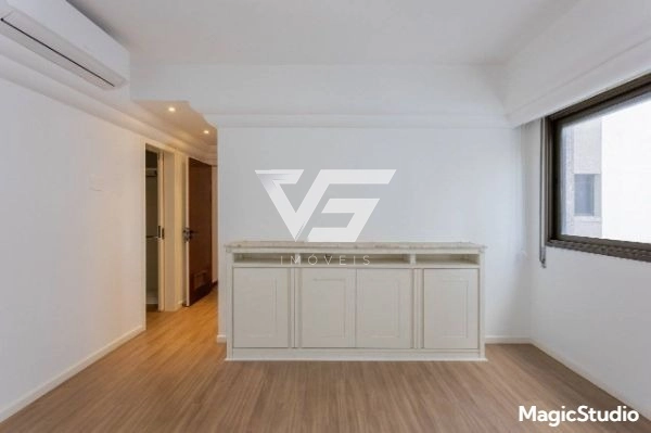 APARTAMENTO FRENTE BEIRA MAR 283M2 PRIVATIVOS SEMIMOBILIADO 2 VAGAS: 10ª foto da galeria de imagens do imóvel
